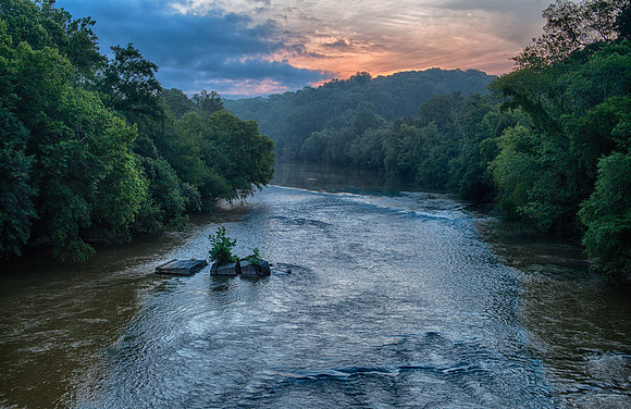 Sunrise on the Yadkin River